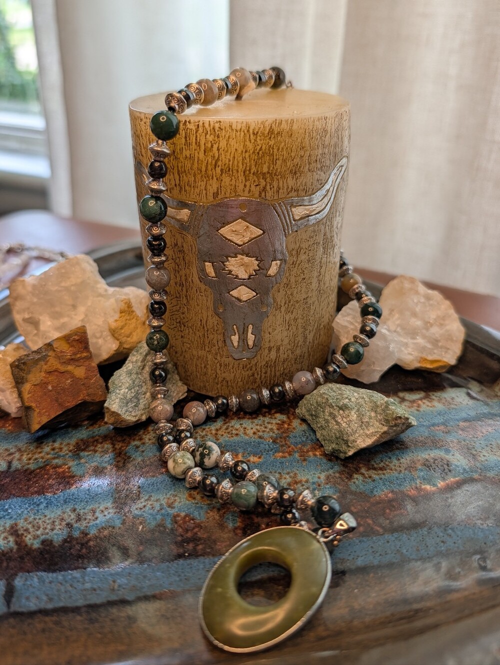 Beautiful Agate Beaded Necklace with Pendant